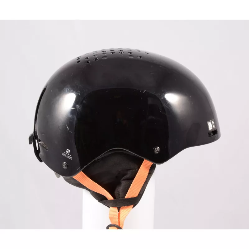 Skihelm/snowboardhelm SALOMON BRIGADE 2020, Black/orange, Verstelbaar ( TOP Staat )