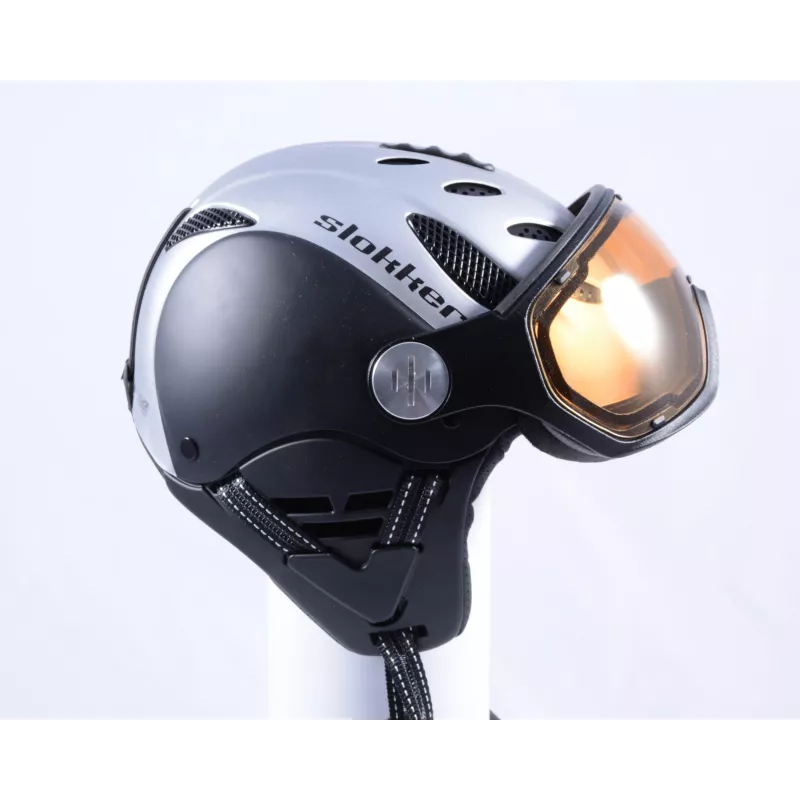 Skihelm/snowboardhelm SLOKKER BALO/VISOR, Silver/black, Verstelbaar ( NIEUW )